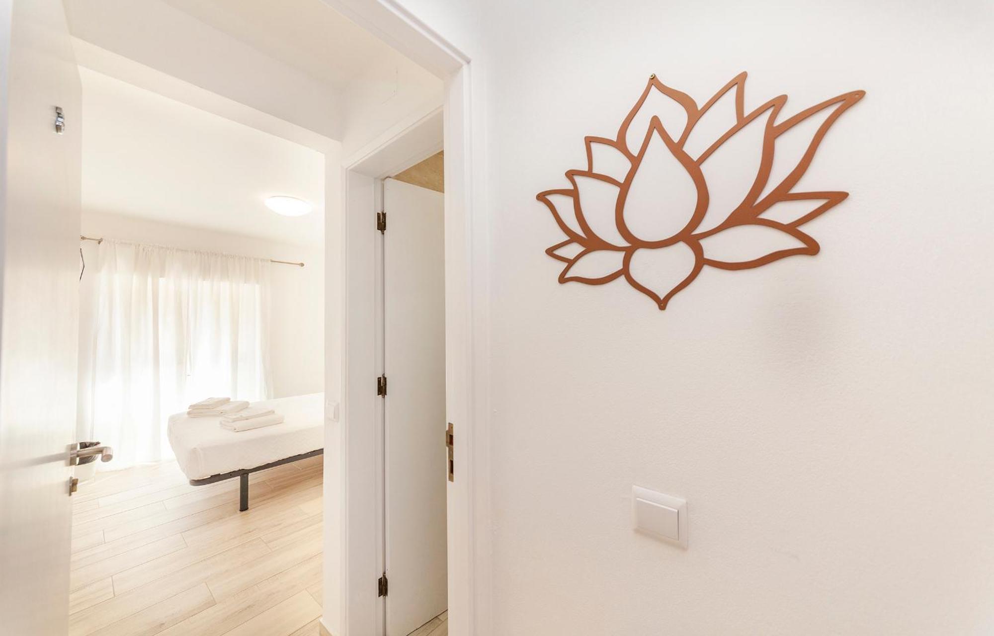 M - Martin & Tomas Guesthouse ลากอส ห้อง รูปภาพ